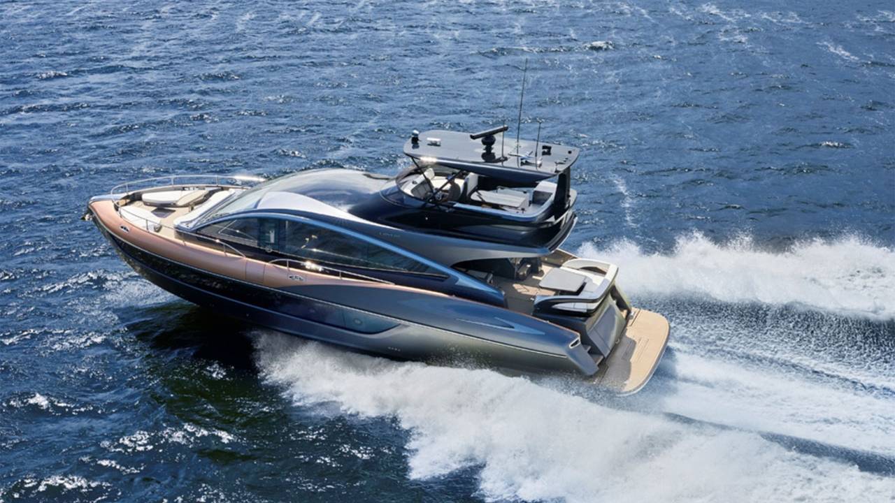 Du thuyền Lexus LY 650 được bán ra từ tháng 10/2019